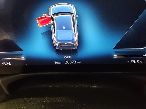Used 2023 BMW i4 eDrive40 w/ Premium Package RWD image 5