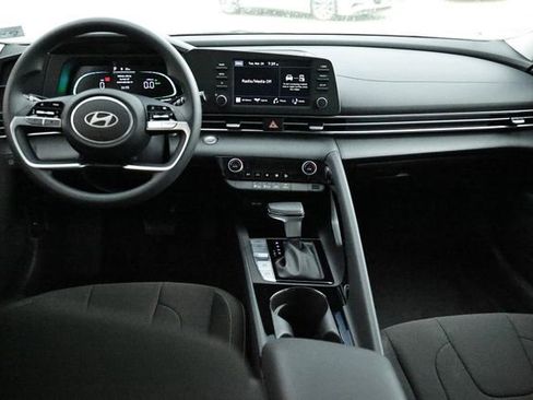 New 2026 Hyundai Elantra Hybrid w/ Cargo Package FWD image 6
