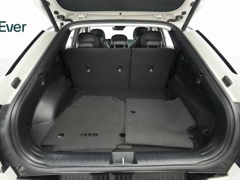 Used 2024 Kia EV6 Wind image 23