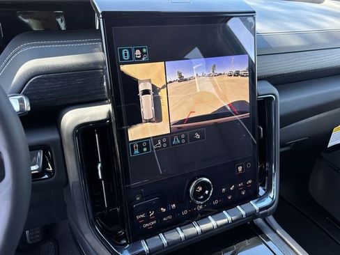 New 2026 GMC Yukon XL AT4 Ultimate image 14