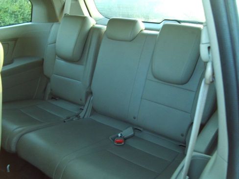 Used 2011 Honda Odyssey EX-L image 17