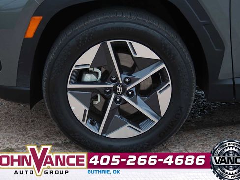 Used 2026 Hyundai Tucson SEL FWD image 14