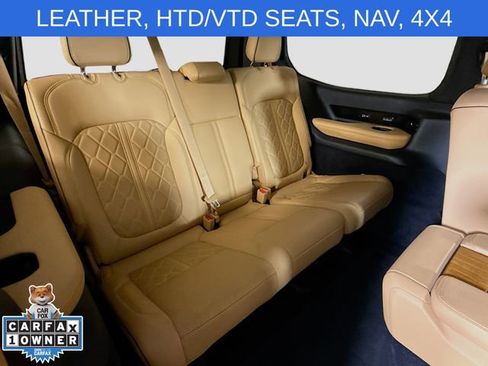Used 2022 Jeep Grand Wagoneer Series III AWD/4WD image 29