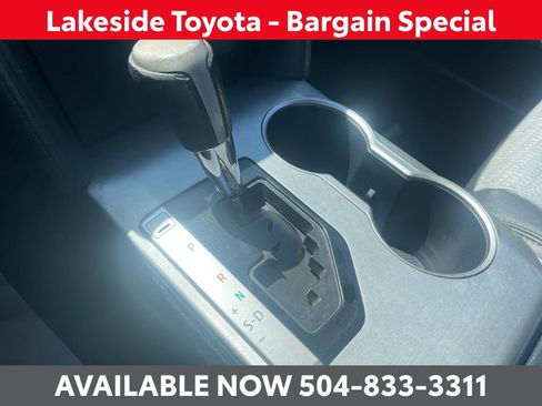 Used 2012 Toyota Camry SE image 29