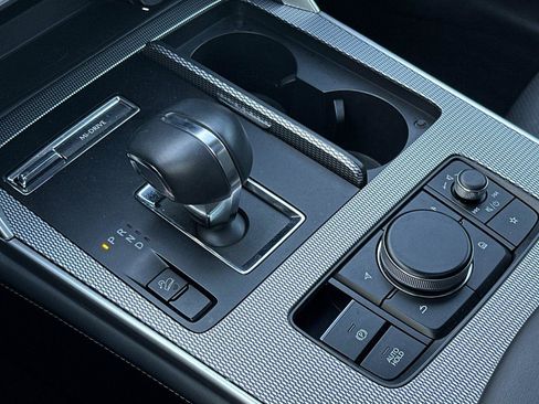 Certified 2025 MAZDA CX-70 3.3 Turbo w/ Premium Package image 21