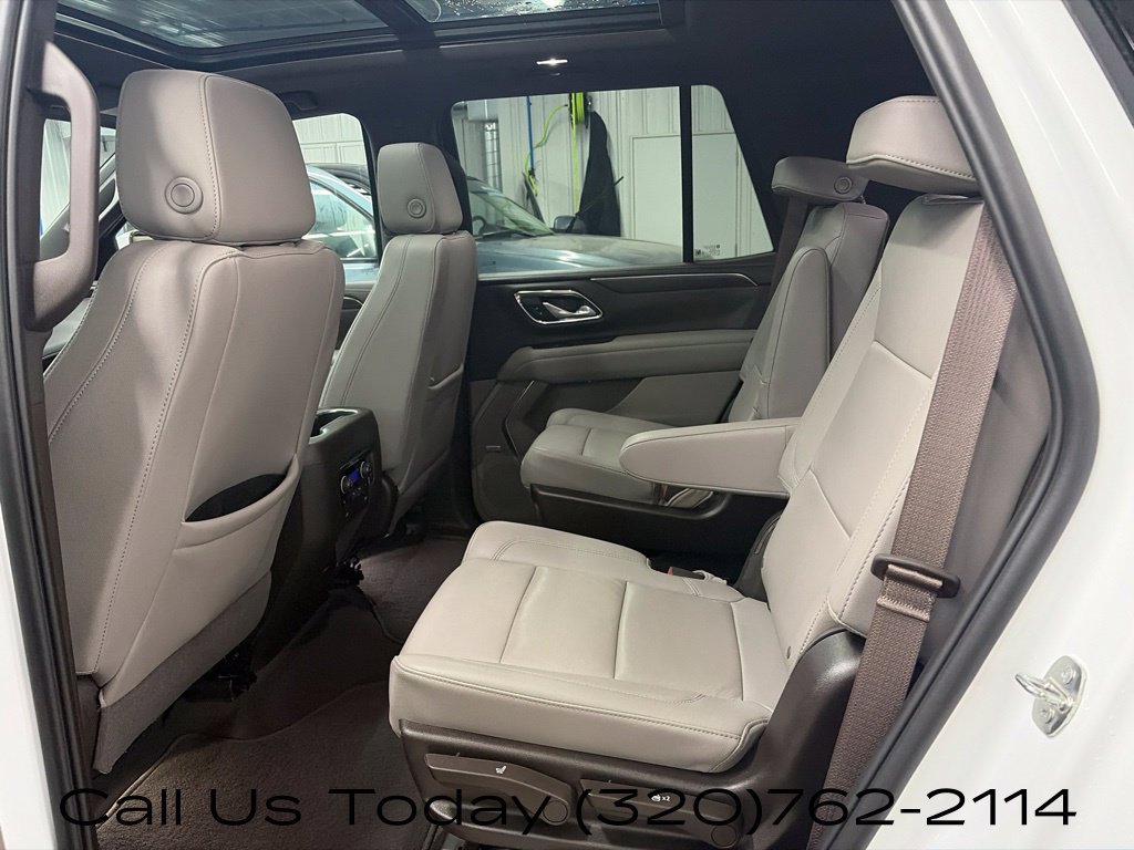 Used 2024 Chevrolet Tahoe Z71 w/ Luxury Package AWD/4WD image 22