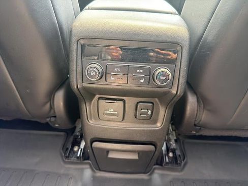 Used 2017 GMC Acadia SLT w/ LPO, Cargo Package AWD/4WD image 19