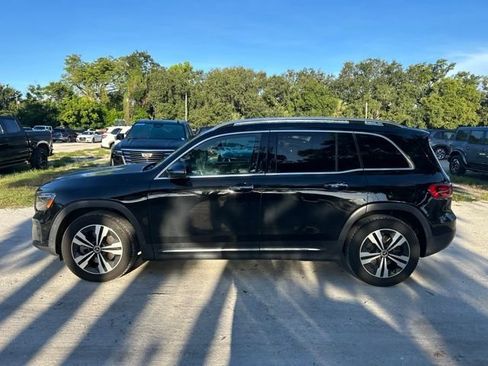 Used 2024 Mercedes-Benz GLB 250 image 16