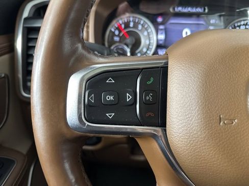 Used 2019 RAM 1500 Laramie image 15