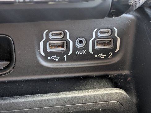 Used 2020 RAM 1500 Limited AWD/4WD image 22