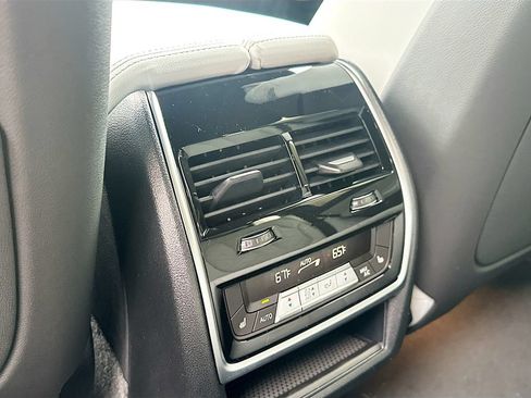 New 2026 BMW X5 xDrive40i AWD/4WD image 27