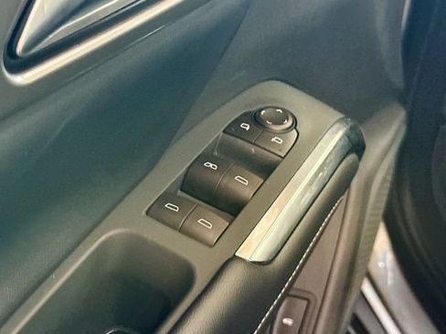 New 2026 Chevrolet Traverse LT w/ LPO, Floor Liner Package AWD/4WD image 18