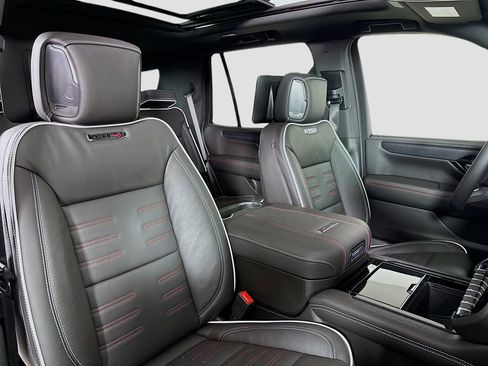 New 2026 GMC Yukon AT4 Ultimate image 31