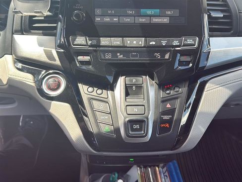 Used 2020 Honda Odyssey Elite image 9