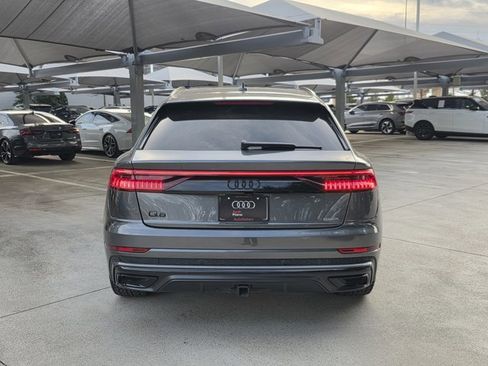Used 2019 Audi Q8 Prestige image 6