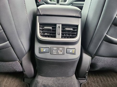 Used 2024 Subaru Outback Limited image 21