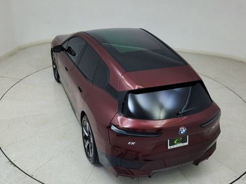 Used 2023 BMW iX xDrive50 w/ Premium Package image 85