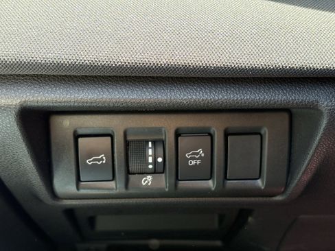 Certified 2024 Subaru Outback Premium AWD/4WD image 2