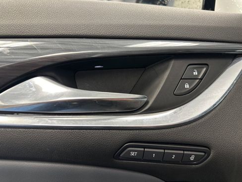 Certified 2024 Buick Enclave Premium image 25