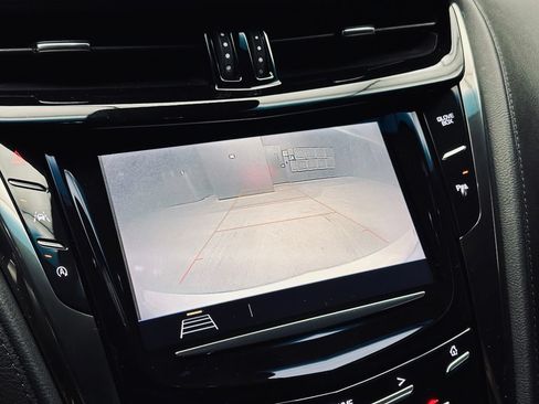 Used 2018 Cadillac CTS Luxury RWD image 34