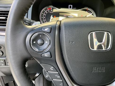 Used 2023 Honda Ridgeline RTL-E image 24