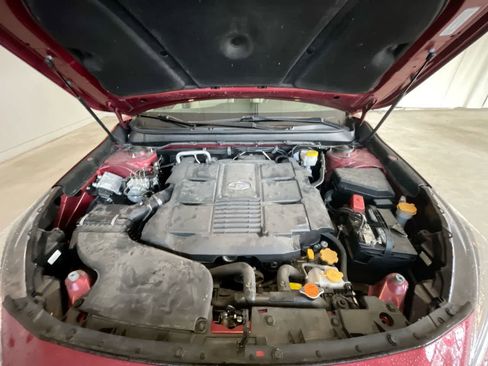 Used 2018 Subaru Outback 3.6R Limited image 26