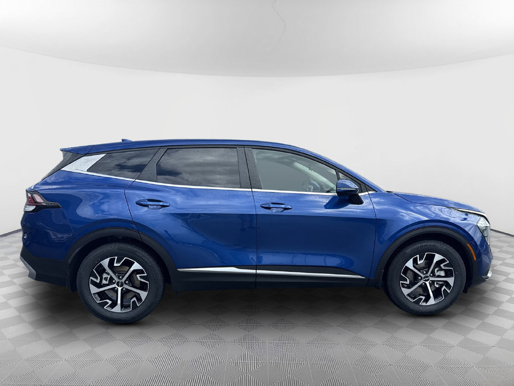 Used 2023 Kia Sportage EX FWD image 9