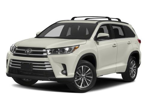 Used 2017 Toyota Highlander XLE AWD/4WD image 1