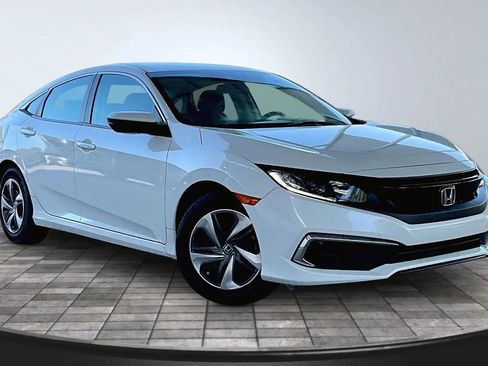 Used 2020 Honda Civic LX image 3