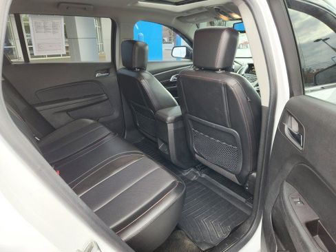 Used 2017 GMC Terrain SLT w/ Open Road Package image 19