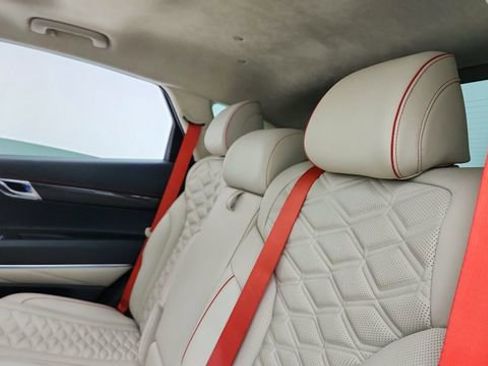 Used 2025 Genesis GV80 3.5T e-SC image 31