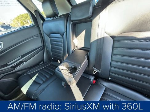 Used 2024 Ford Edge SEL image 19