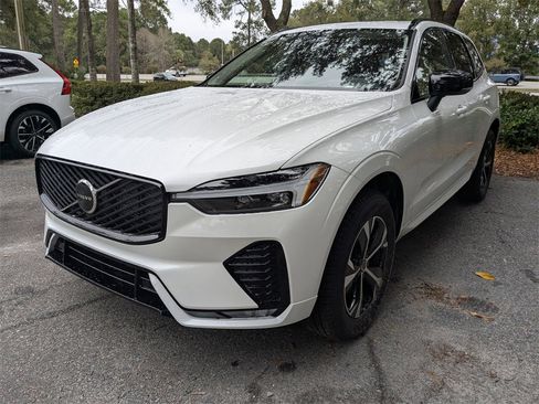 New 2026 Volvo XC60 B5 Core image 8