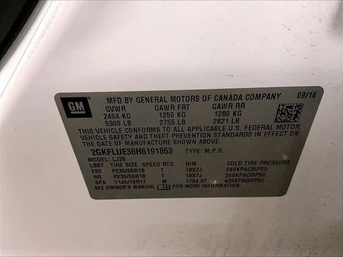 Used 2017 GMC Terrain SLT w/ Driver Alert Package I AWD/4WD image 32