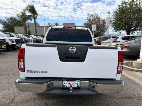 Used 2011 Nissan Frontier S RWD image 7