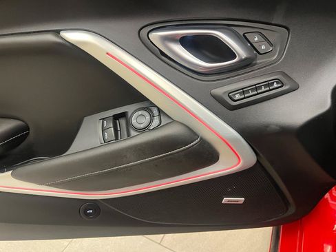 Used 2021 Chevrolet Camaro SS RWD image 33