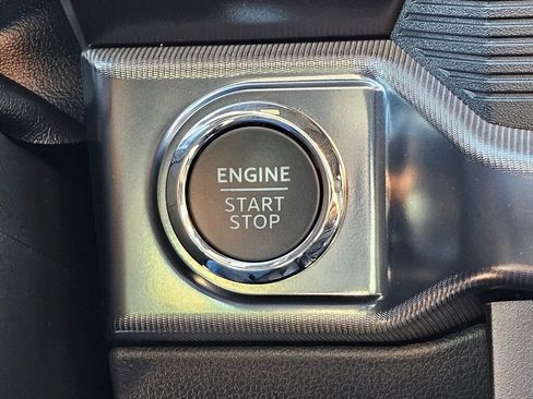 Certified 2025 Ford F150 Raptor AWD/4WD image 31
