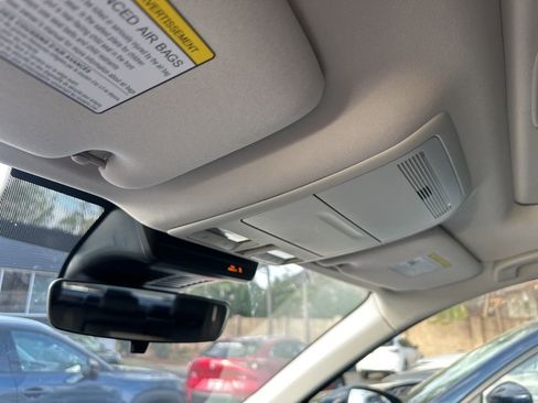 Used 2025 MAZDA CX-90 3.3 Turbo w/ Preferred Package image 15