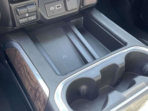 Used 2020 GMC Sierra 1500 Denali w/ Denali Ultimate Package image 19