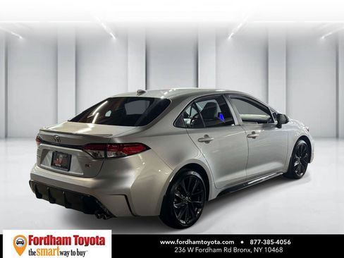 Used 2024 Toyota Corolla SE FWD image 7
