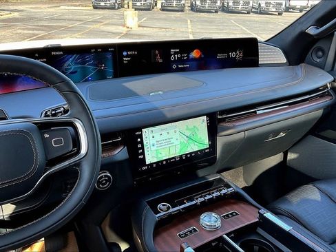 New 2025 Lincoln Navigator Black Label image 7