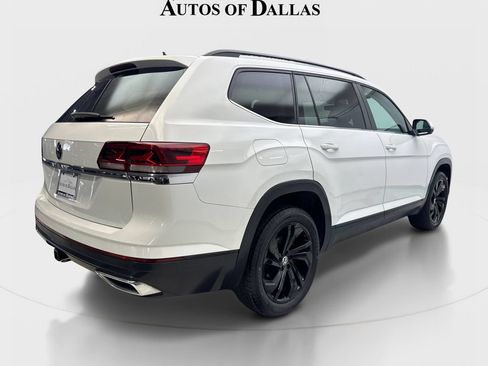 Used 2023 Volkswagen Atlas SE w/ Black Wheel Package FWD image 6