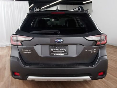 Used 2023 Subaru Outback Limited XT AWD/4WD image 4