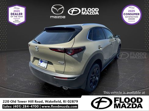 New 2025 MAZDA CX-30 Carbon image 4