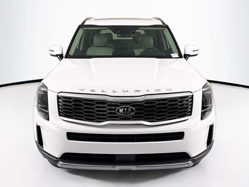 Used 2021 Kia Telluride S FWD image 2