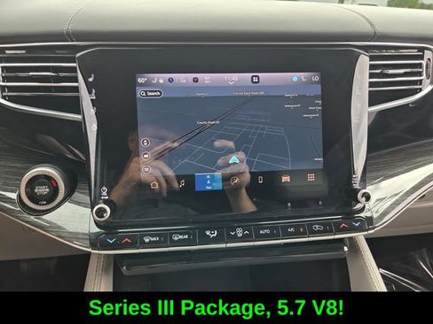Used 2022 Jeep Wagoneer Series III w/ Convenience Group I RWD image 22