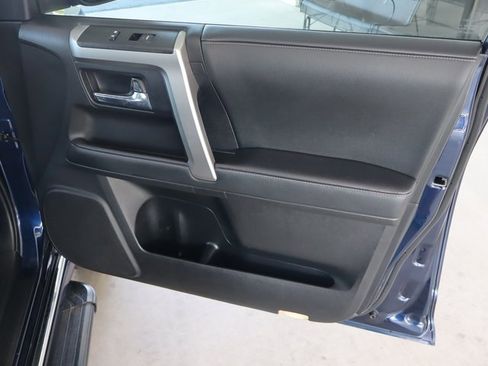 Used 2021 Toyota 4Runner Limited image 47