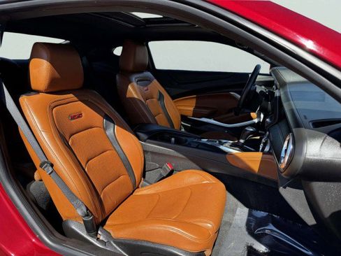 Used 2019 Chevrolet Camaro SS image 34