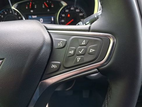 Used 2024 Chevrolet Equinox LT AWD/4WD image 26