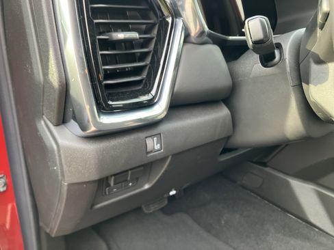 New 2026 GMC Canyon Elevation image 16